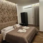 Napoli Central Capodichino B&B